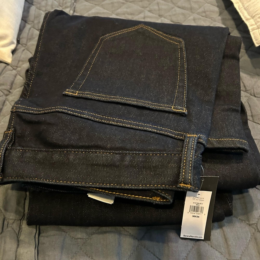 36X34 Banana darn wash. Never worn.